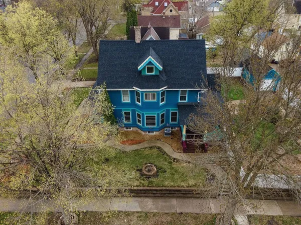 $239,900 | 121 North 5th Street, Montevideo, MN 56265