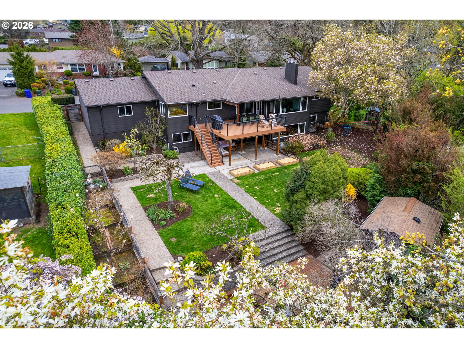 8110 Southwest Valley View Drive Portland, OR 97225 - Photo 36 of 47