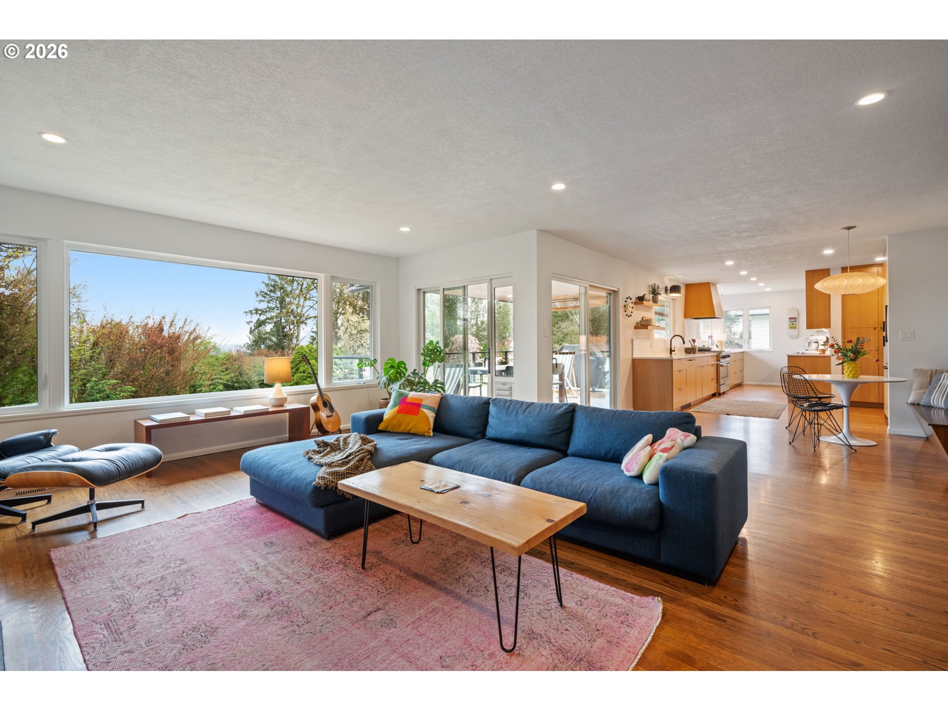 8110 Southwest Valley View Drive Portland, OR 97225 - Photo 5 of 47 Family Room