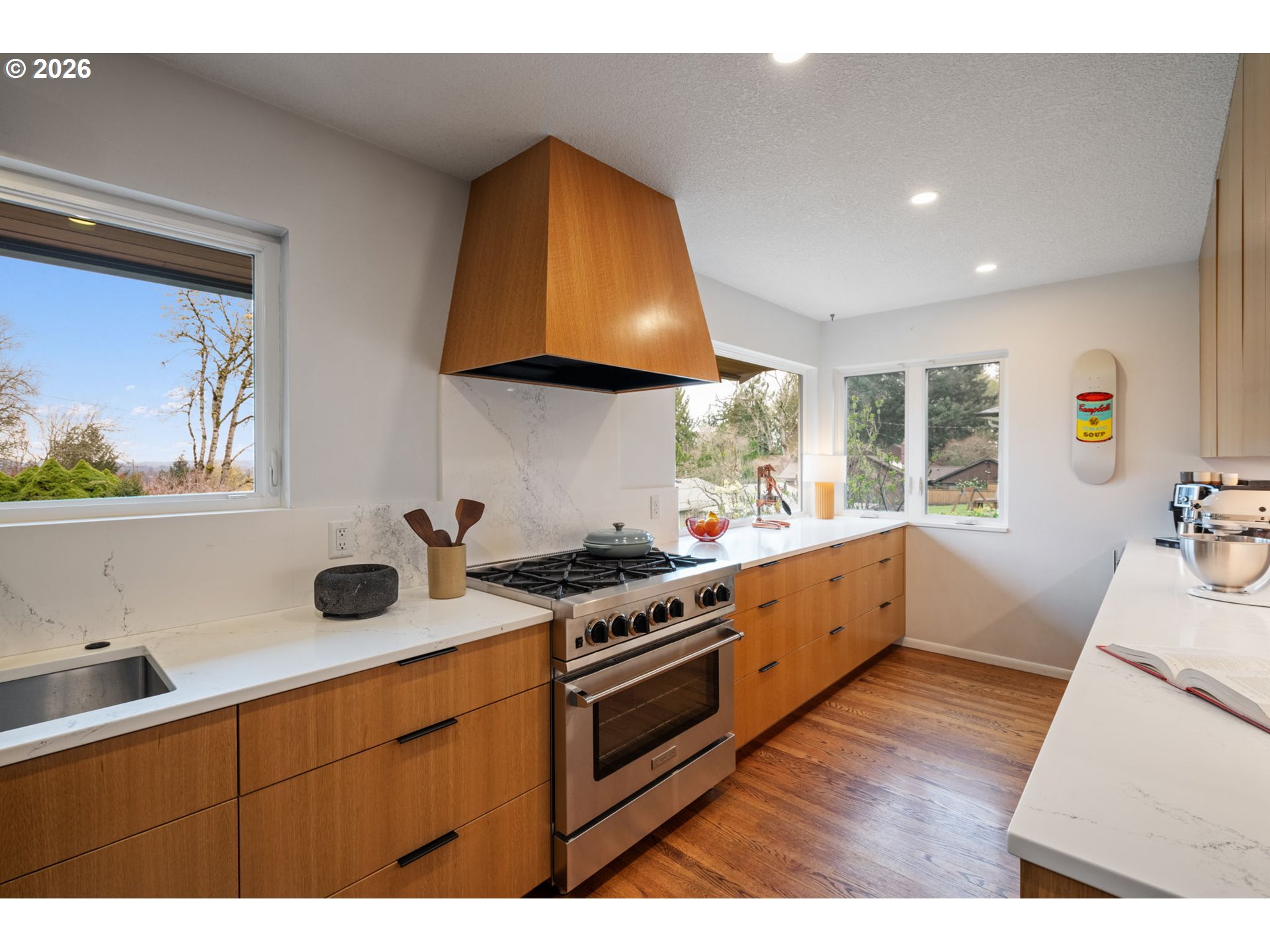 8110 Southwest Valley View Drive Portland, OR 97225 - Photo 10 of 47