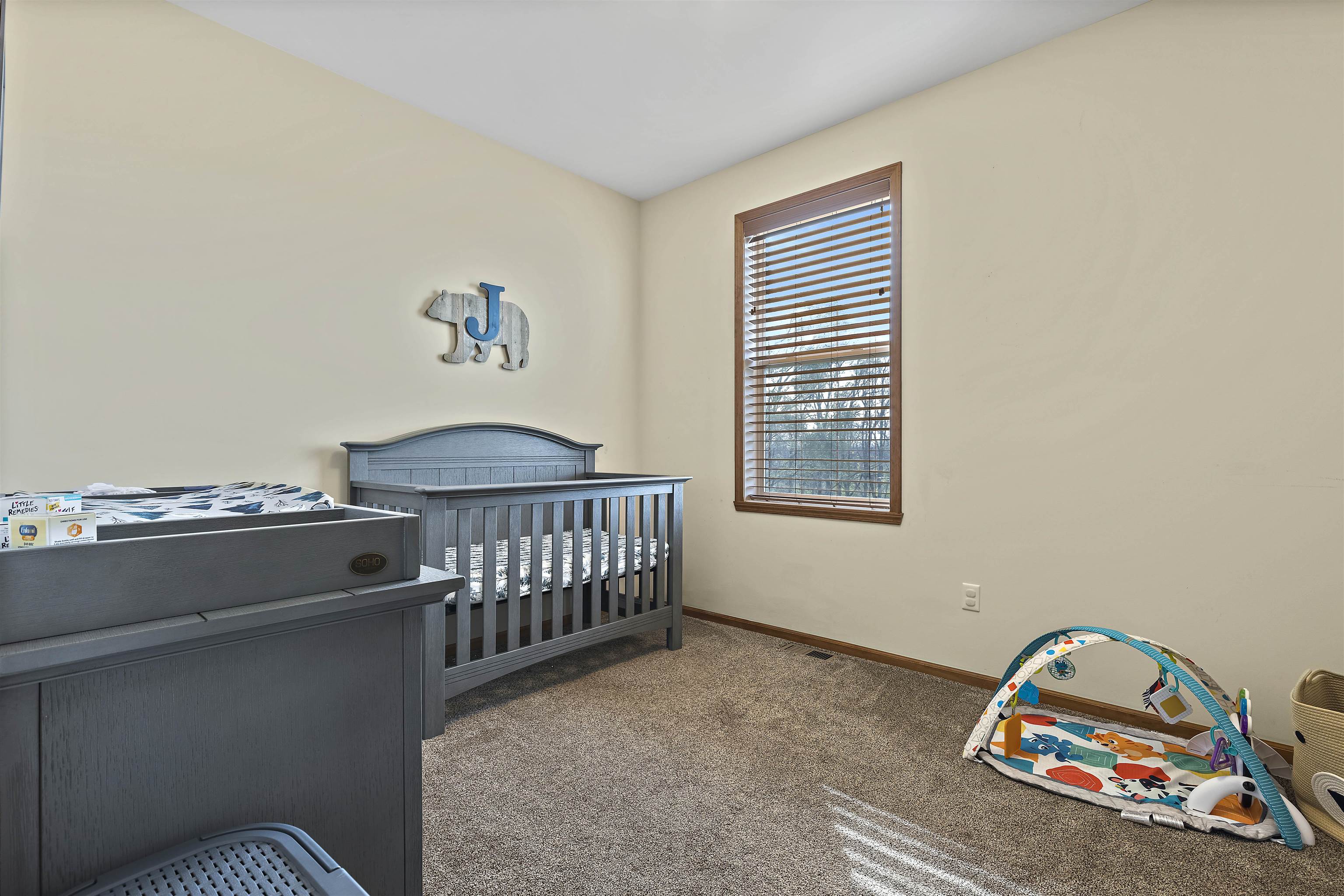 9893 Lismore Road Roscoe, IL 61073 - Photo 15 of 25 Gallery Image 15
