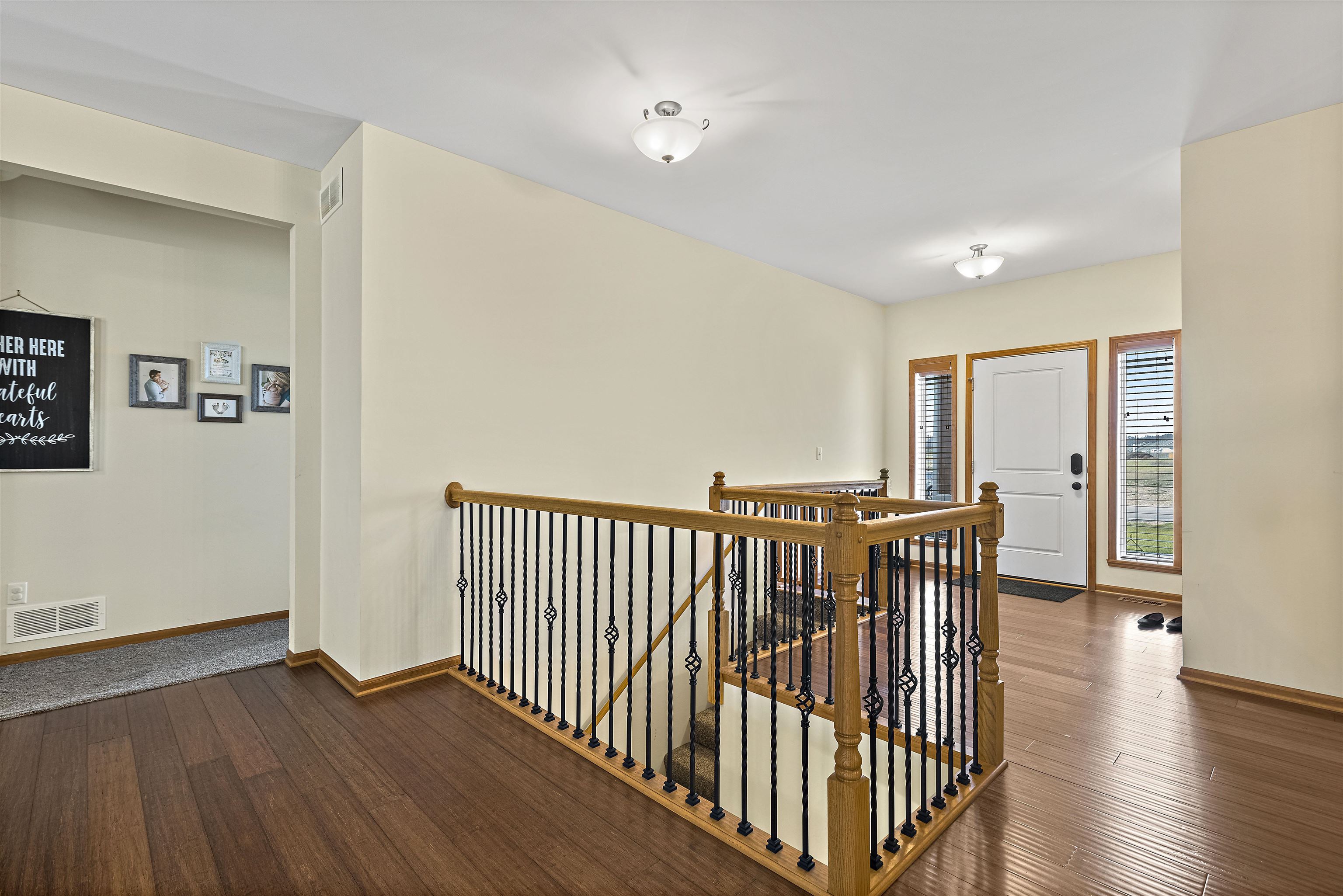 9893 Lismore Road Roscoe, IL 61073 - Photo 2 of 25 Gallery Image 2