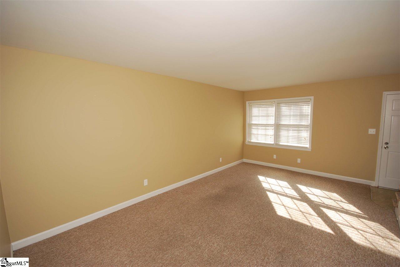 1440 Dover Road, Unit CONDO C Spartanburg, SC 29301 - Photo 12 of 21 Gallery Image 12