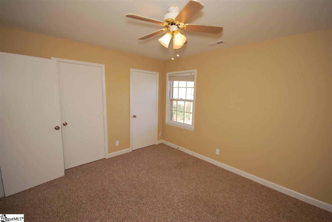 1440 Dover Road, Unit CONDO C Spartanburg, SC 29301 - Photo 14 of 21 Gallery Image 14