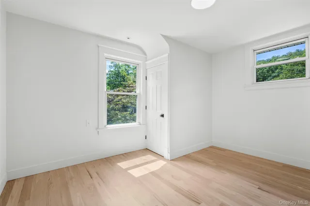 $699,000 | 324 Tuxedo Place, Hawthorne, NY 10532