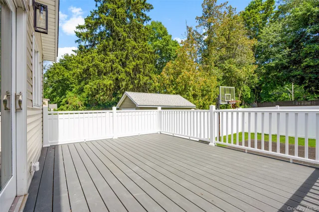 $699,000 | 324 Tuxedo Place, Hawthorne, NY 10532