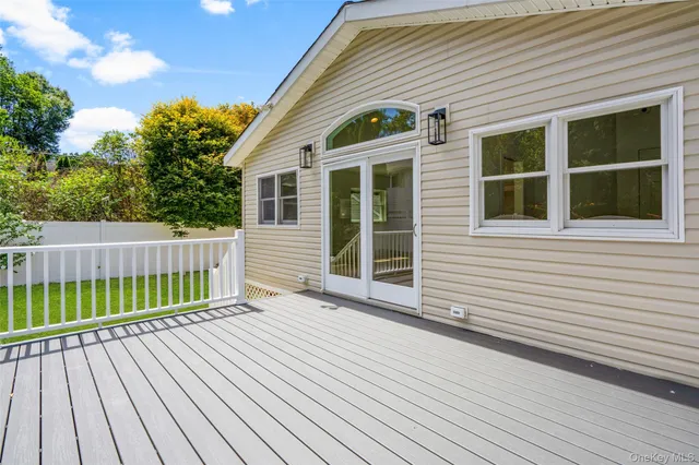 $699,000 | 324 Tuxedo Place, Hawthorne, NY 10532