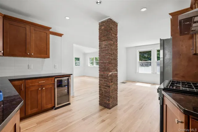 $699,000 | 324 Tuxedo Place, Hawthorne, NY 10532