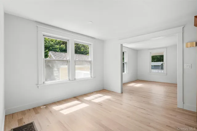 $699,000 | 324 Tuxedo Place, Hawthorne, NY 10532