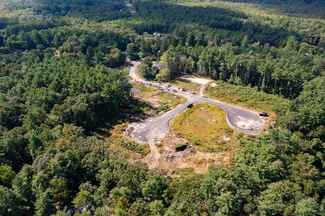 $739,000 | 12 Hayford Trail, Unit 17, Hanson, MA 02341