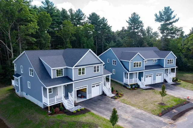 $739,000 | 12 Hayford Trail, Unit 17, Hanson, MA 02341