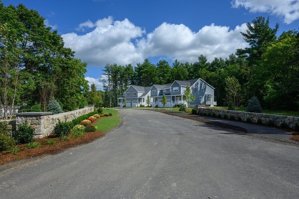 12 Hayford Trail, Unit 17 Hanson, MA 02341 - Photo 6 of 30