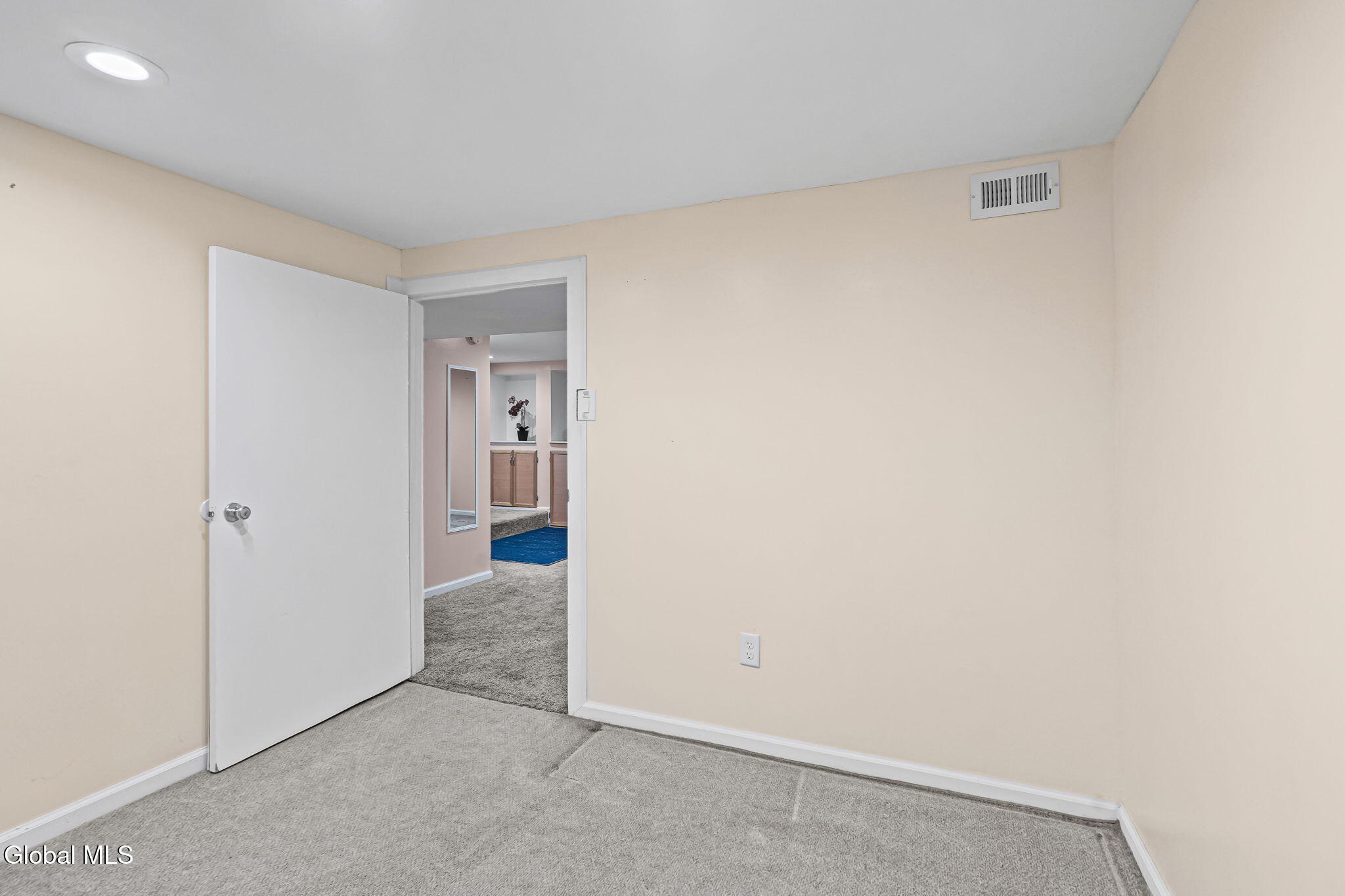 1 Dowling Road Colonie, NY 12205 - Photo 29 of 60 41-web-or-mls-1-dowling-rd