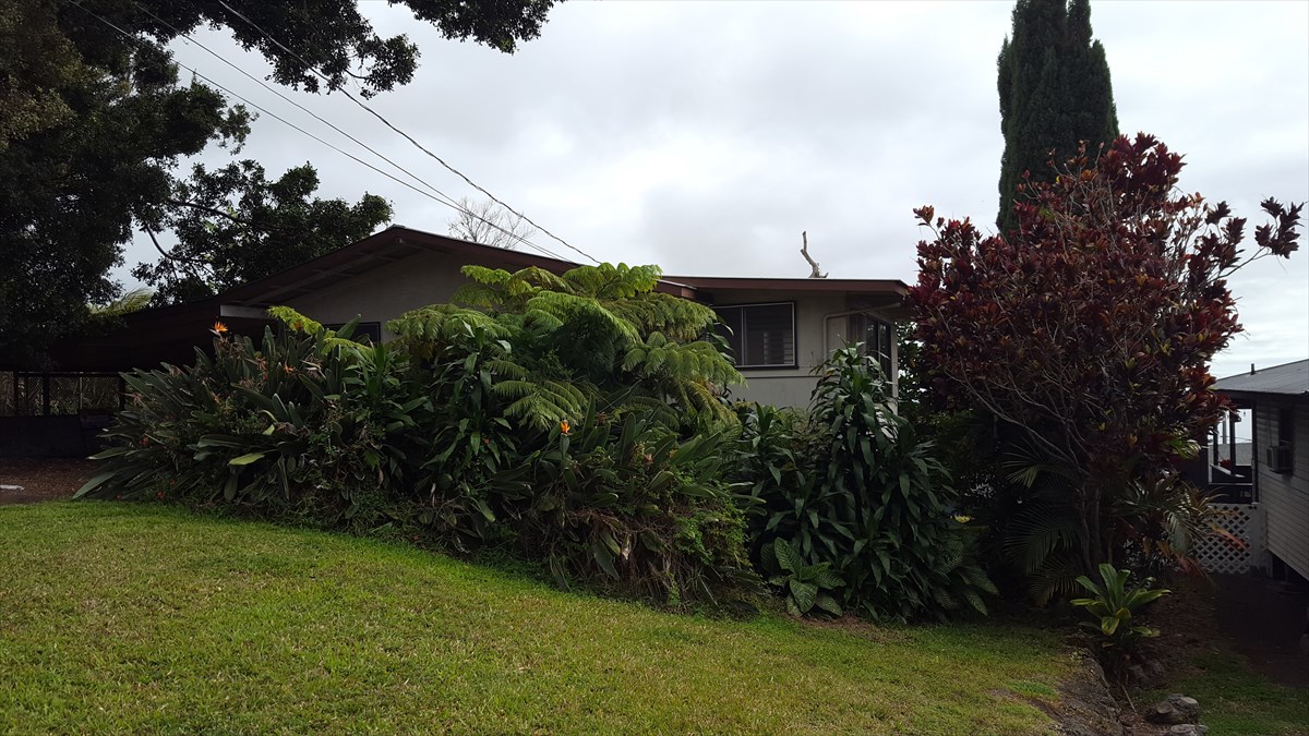 82-1056 Kinue Road Captain Cook, HI 96704 - Photo 1 of 9 Gallery Image 1