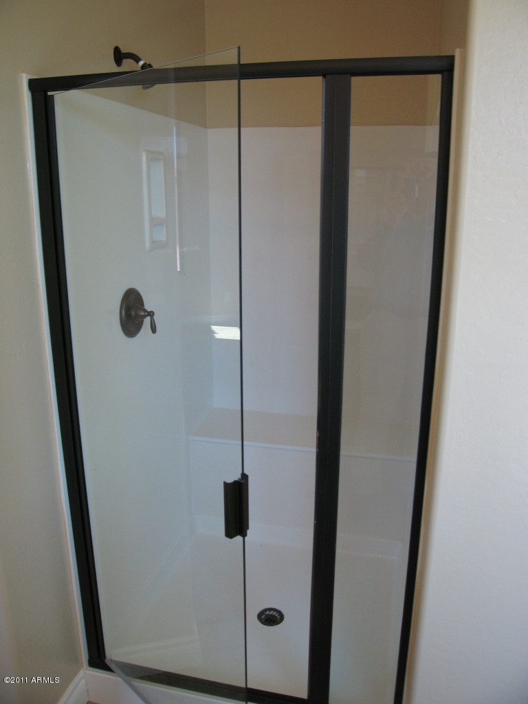 2916 East Blue Sage Road Gilbert, AZ 85297 - Photo 15 of 19 Large Shower in Master Bath with Seat