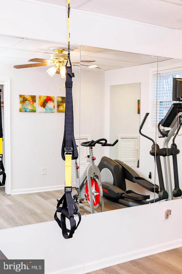 7286 Earlys Road Warrenton, VA 20187 - Photo 9 of 25 a picture of a room with gym equipment