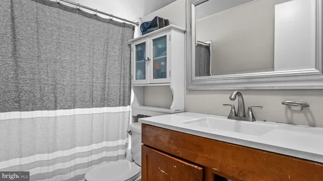 $375,000 | 14 High Road, Levittown, PA 19056