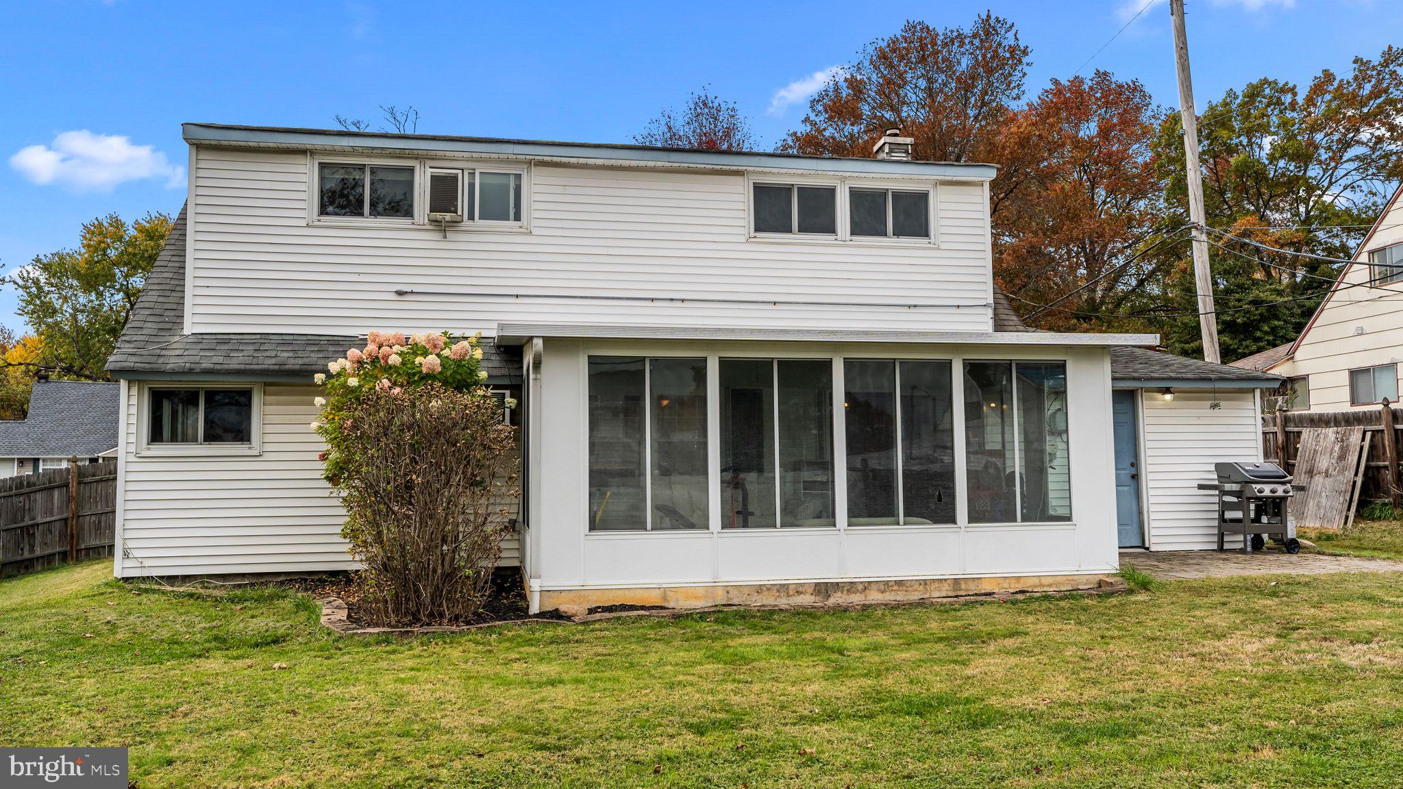 14 High Road Levittown, PA 19056 - Photo 29 of 33