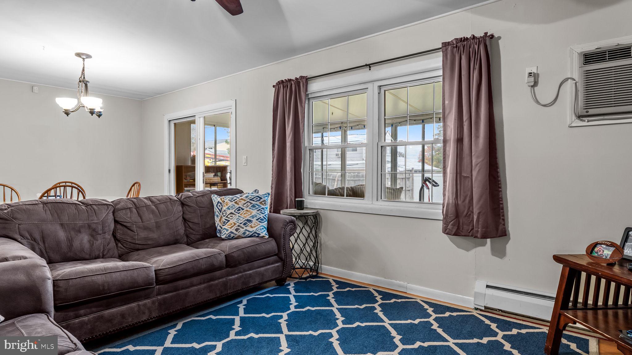 14 High Road Levittown, PA 19056 - Photo 7 of 33