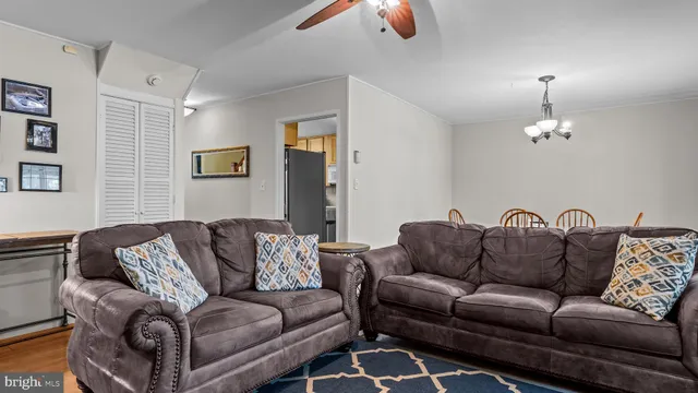 $375,000 | 14 High Road, Levittown, PA 19056