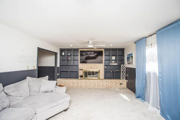 $199,000 | 73 Houston Road, Tulia, TX 79088