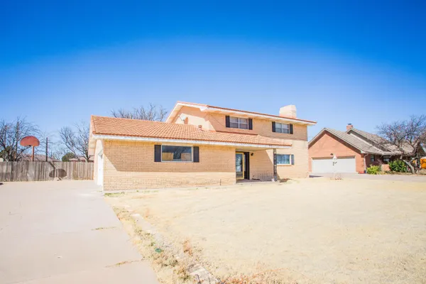 $199,000 | 73 Houston Road, Tulia, TX 79088
