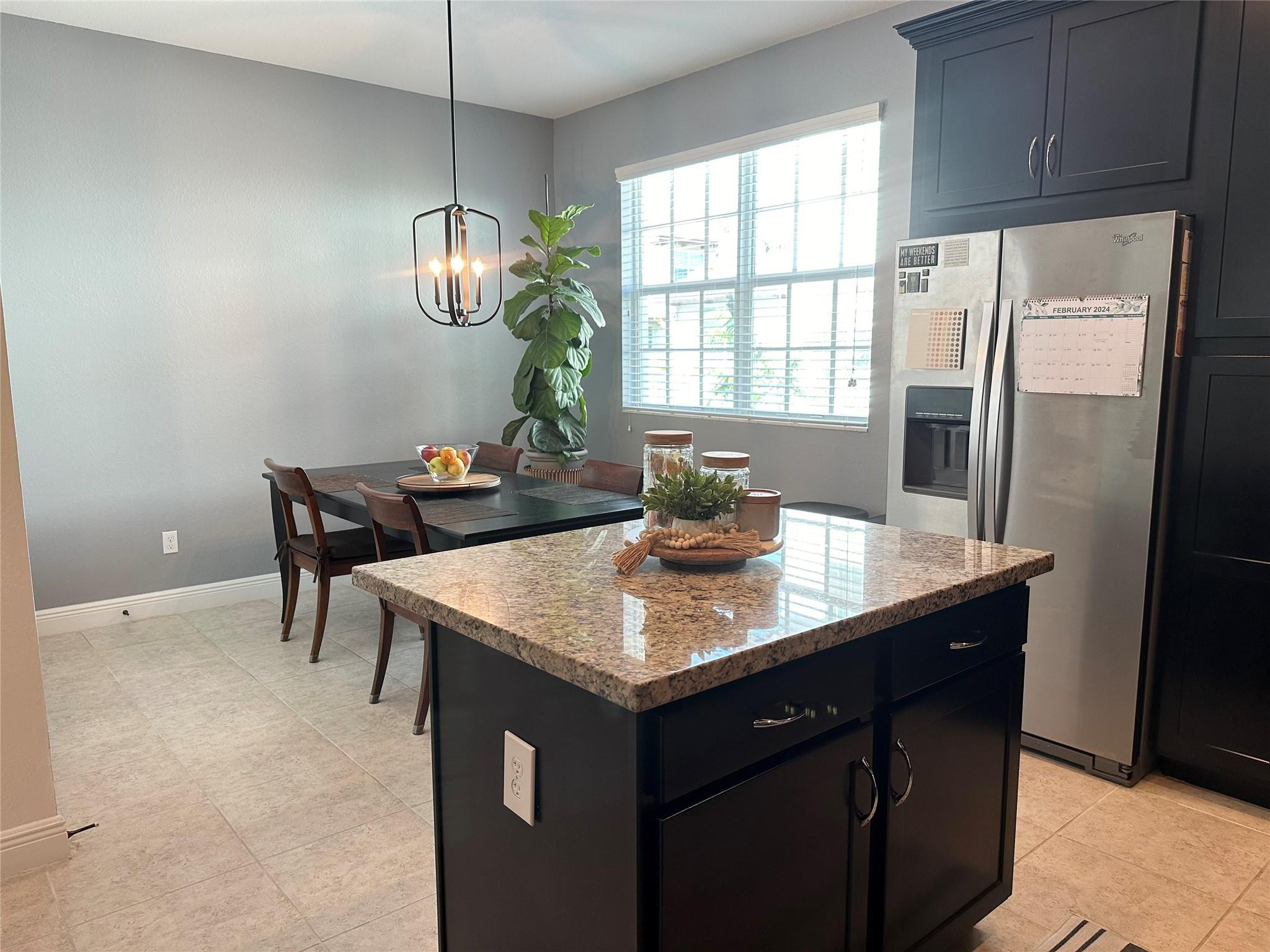 2854 Southwest 119th Road, Unit 2854 Miramar, FL 33025 - Photo 13 of 43 Kitchen/Dining Area
