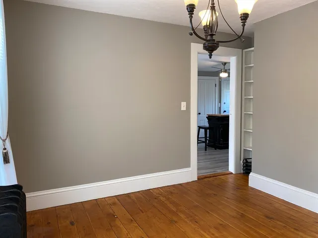 $2,100 | 33 Maple Street, Unit 2, Sterling, MA 01564