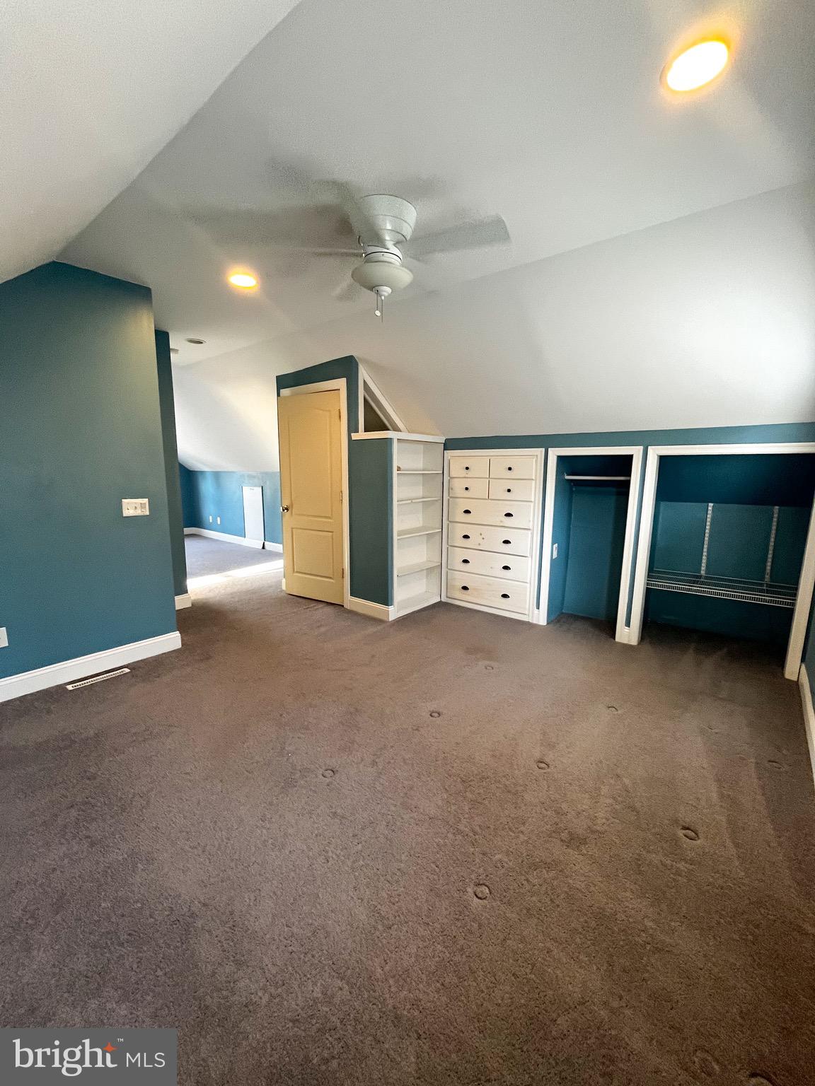2314 Triebel Road Abington, PA 19001 - Photo 13 of 16 a view of a livingroom with an empty room