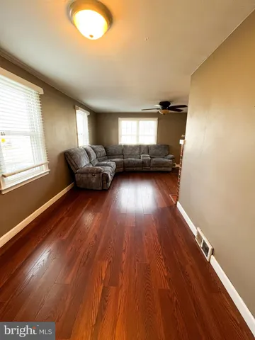 $2,700 | 2314 Triebel Road, Abington, PA 19001