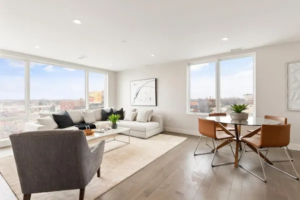$4,395 | 398 Cambridge Street, Unit 502, Boston, MA 02134