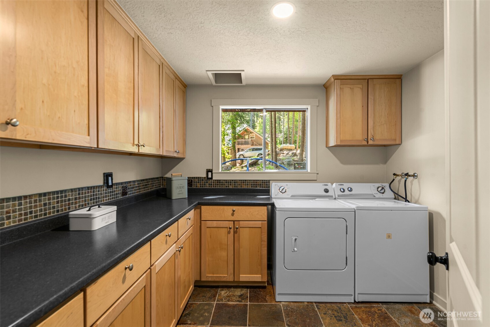 22583 Alpine Hills Road Leavenworth, WA 98826 - Photo 16 of 39