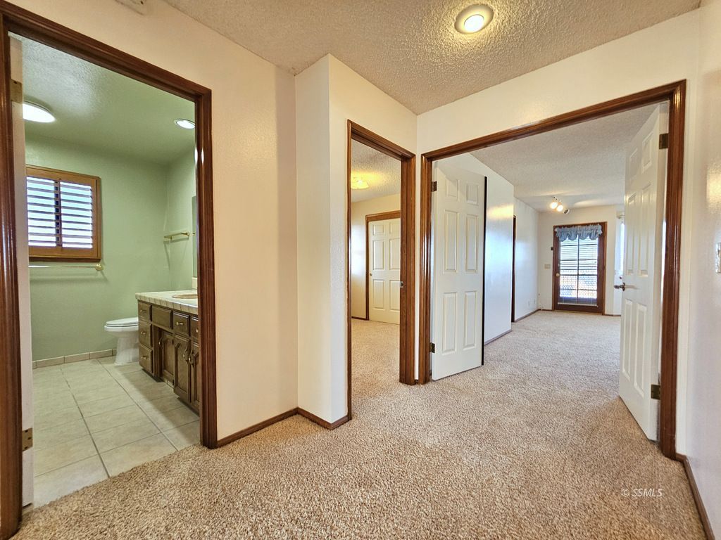 308 West Cielo Avenue Ridgecrest, CA 93555 - Photo 25 of 43