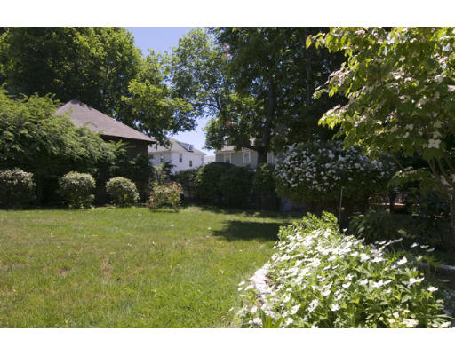 34 Bay State Road Belmont, MA 02478 - Photo 4 of 4 Gallery Image 4