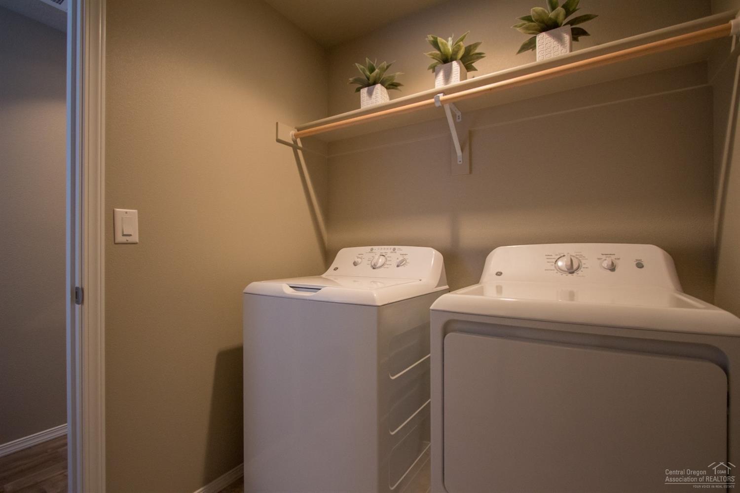 878 North Trinity Way Sisters, OR 97759 - Photo 18 of 22 Additional Photo