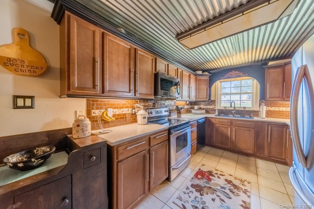 3600 Jim Johnson Road Concord, NC 28027 - Photo 6 of 47 Gallery Image 6