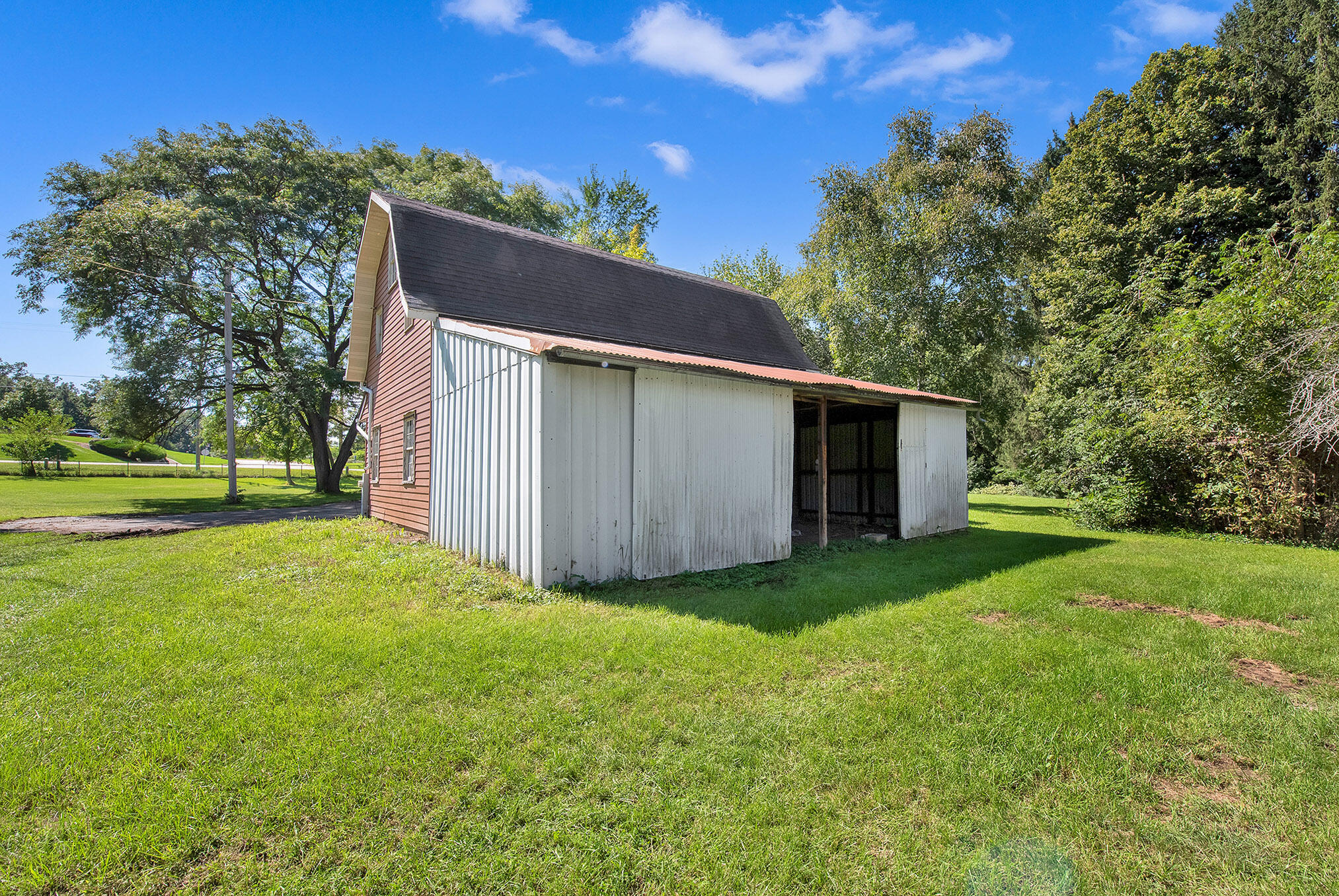 29510 Washington Avenue Rochester, WI 53105 - Photo 18 of 33 _DSC5386