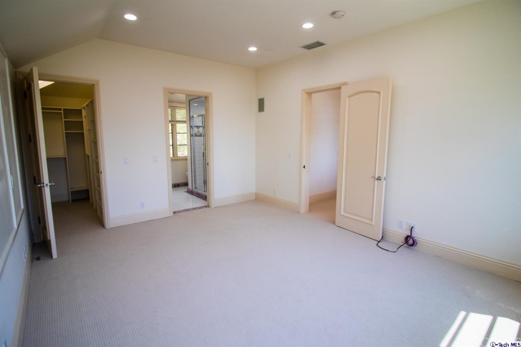 12801 Chalon Road Los Angeles, CA 90049 - Photo 46 of 77