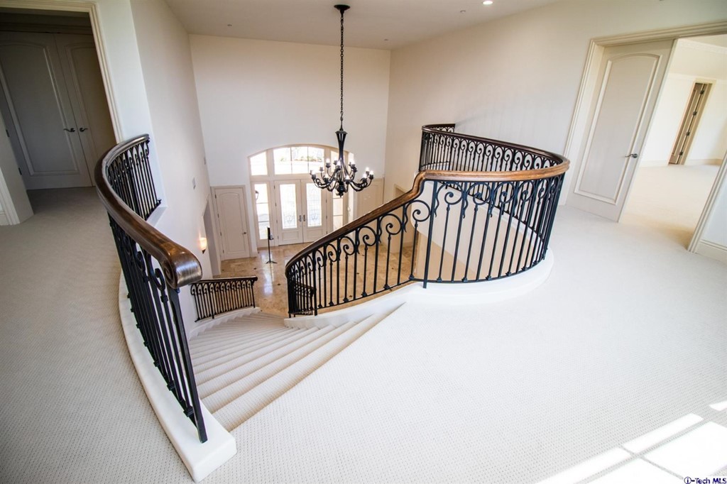 12801 Chalon Road Los Angeles, CA 90049 - Photo 6 of 77