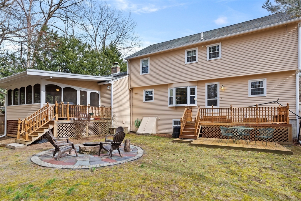 9 Old Homestead Road Groton, MA 01450 - Photo 25 of 33