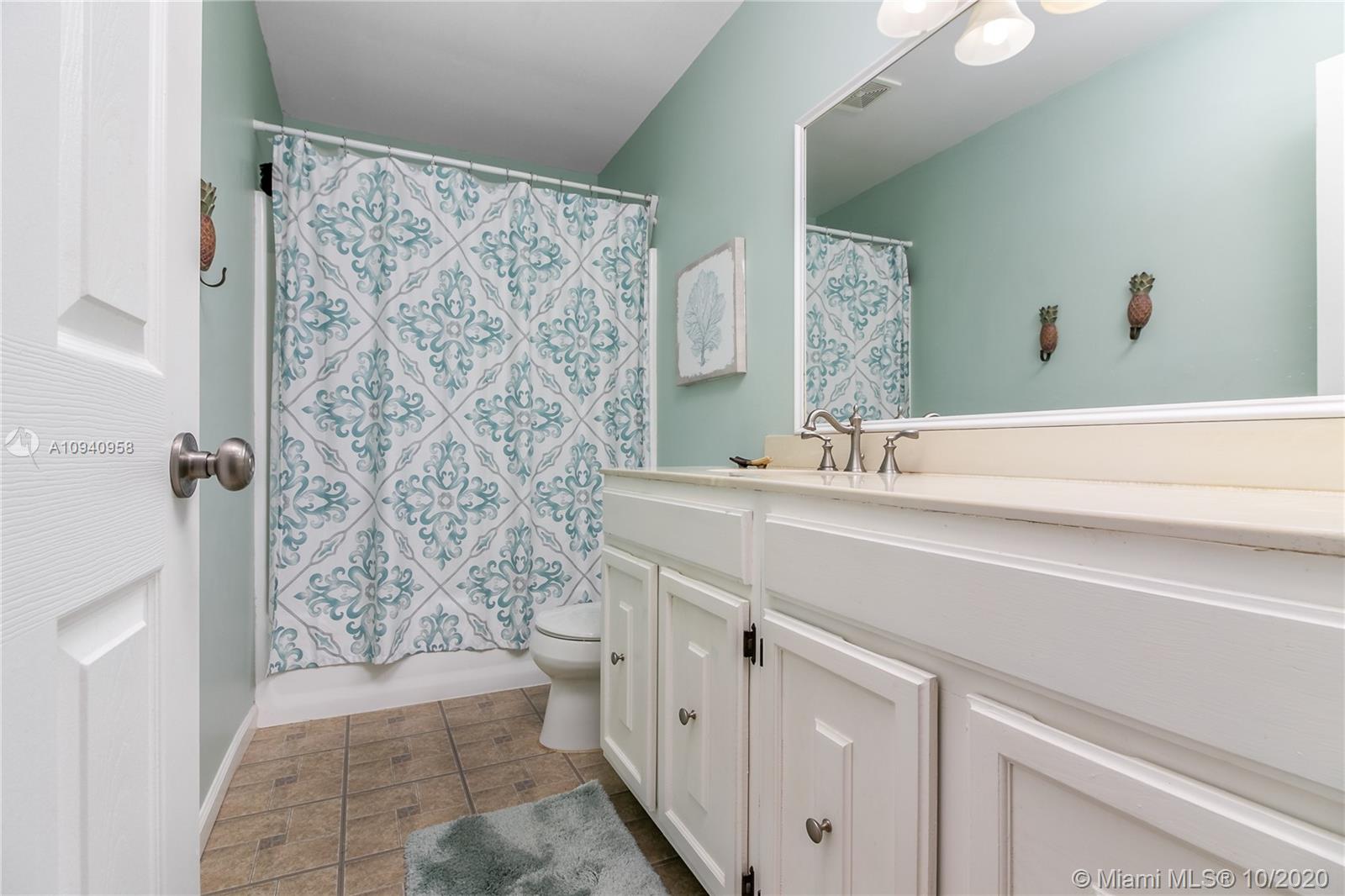 12843 165th Road North Jupiter, FL 33478 - Photo 23 of 38 Gallery Image 23