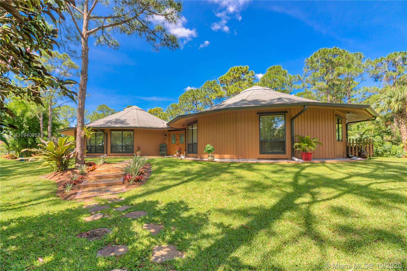 12843 165th Road North Jupiter, FL 33478 - Photo 29 of 38 Gallery Image 29