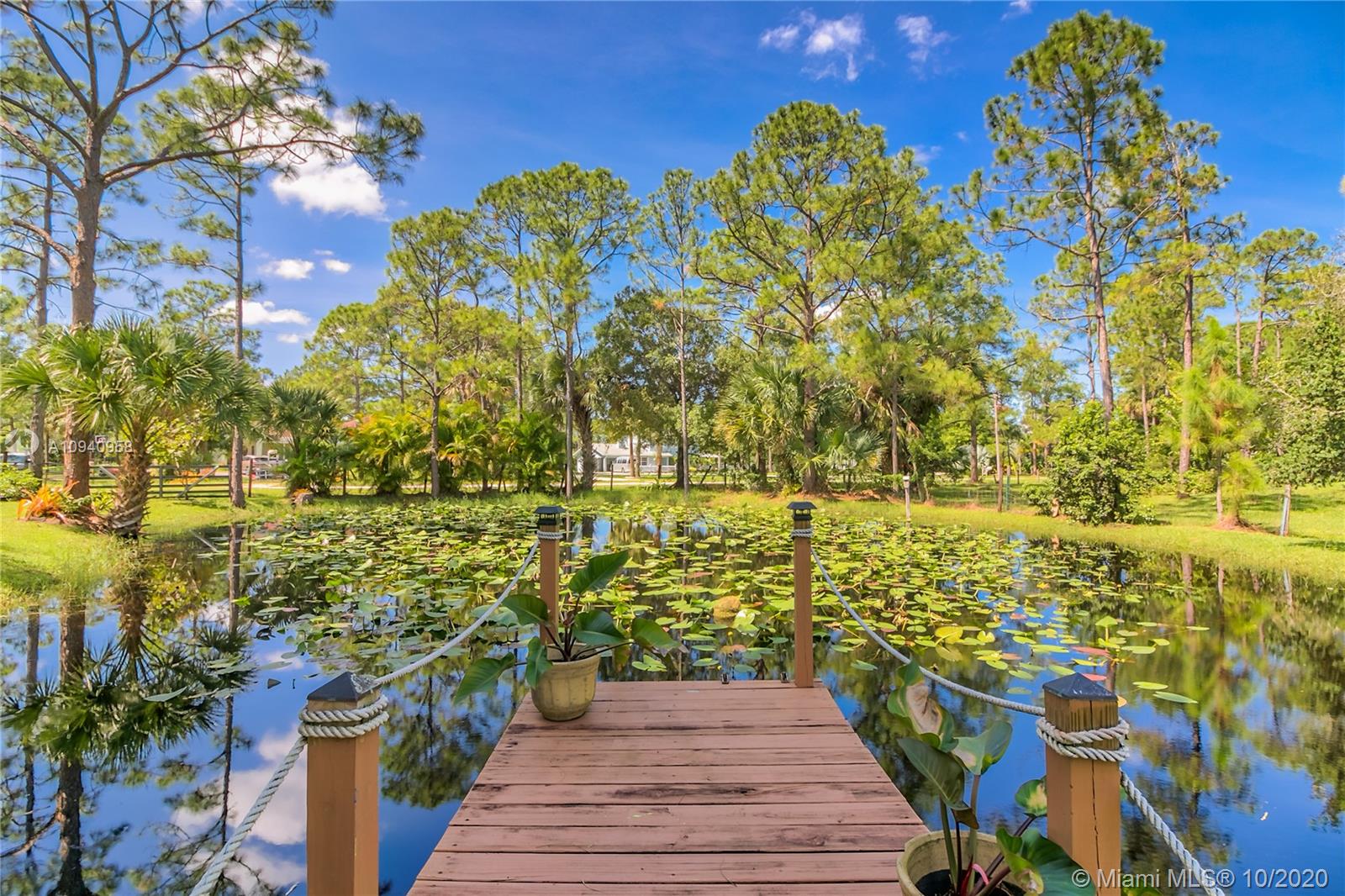 12843 165th Road North Jupiter, FL 33478 - Photo 7 of 38 Gallery Image 7