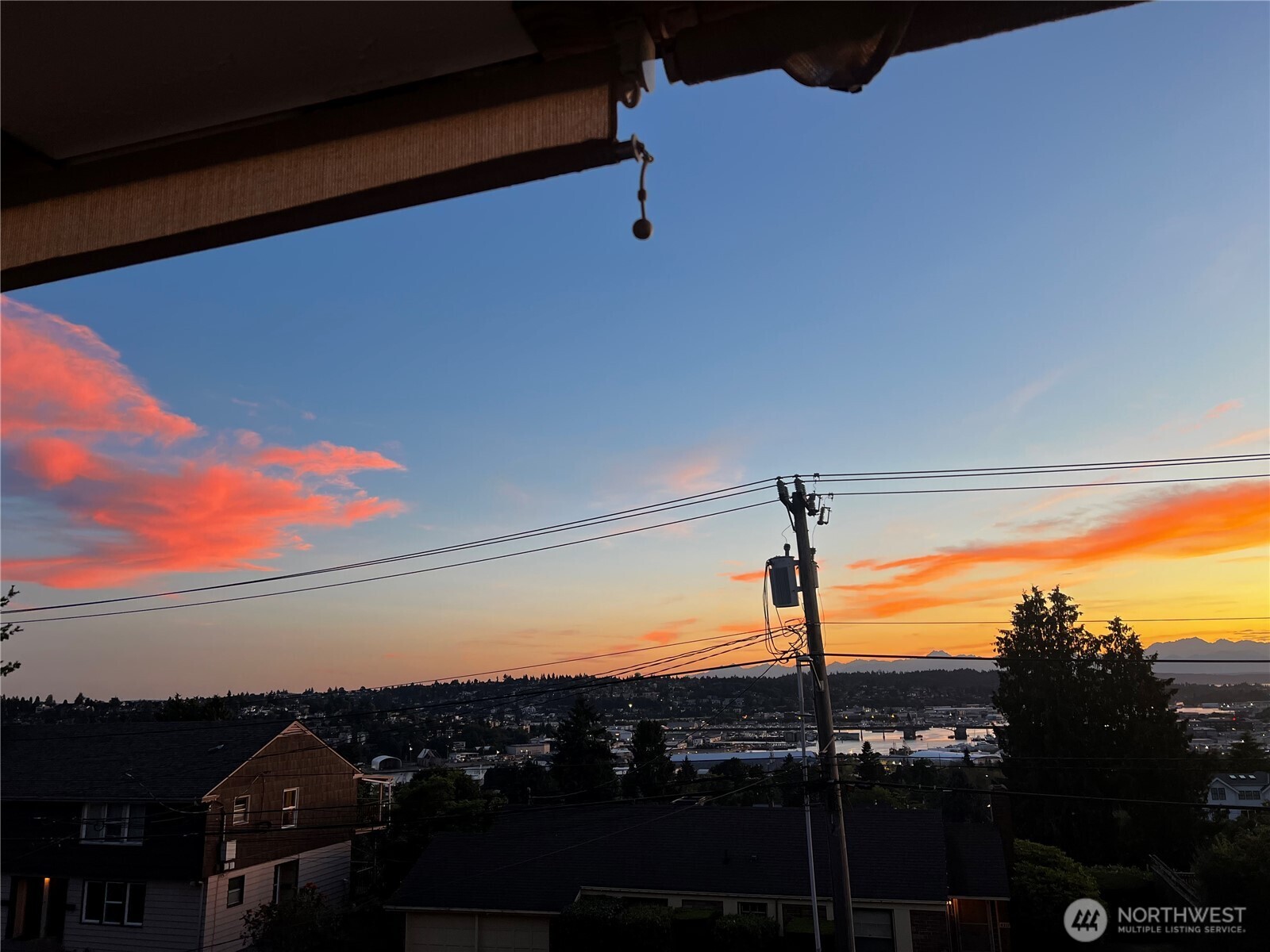 303 North 44th Street, Unit 203 Seattle, WA 98103 - Photo 40 of 40 Gallery Image 40