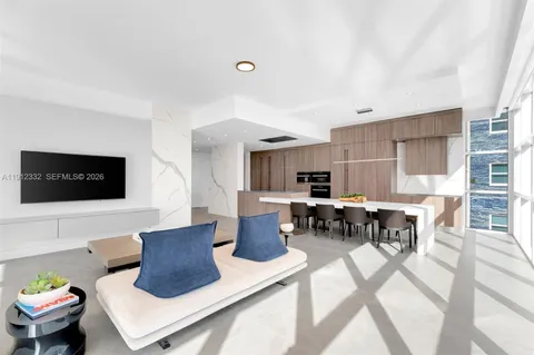 $2,750,000 | 6103 Aqua Avenue, Unit 504, Miami Beach, FL 33141