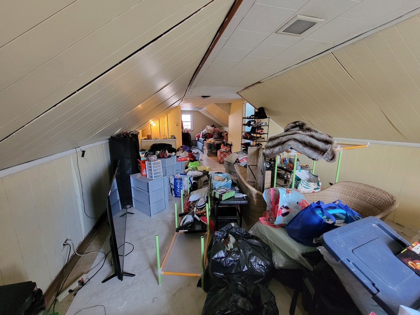 2124 South 3rd Avenue Maywood, IL 60153 - Photo 18 of 26 a view of a room with gym equipment