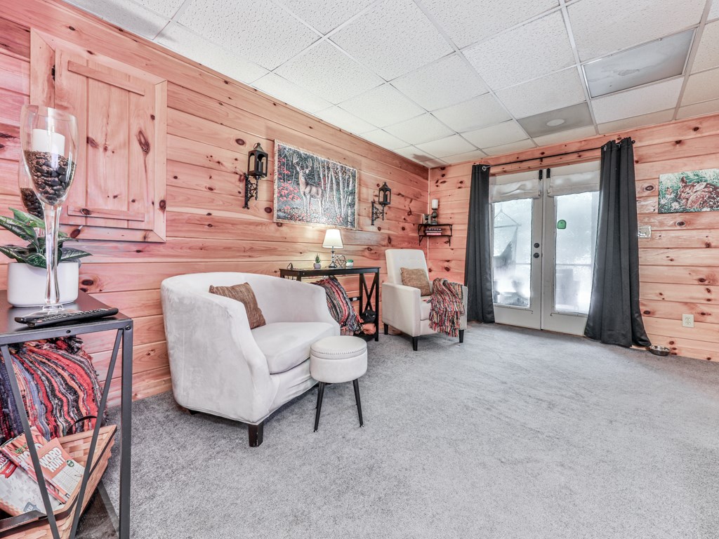 34 Amber Way Morganton, GA 30560 - Photo 5 of 39 a living room with furniture and a fireplace