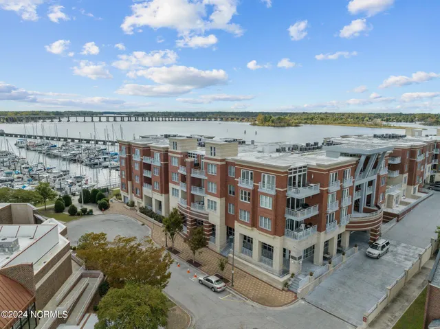 $1,700 | 235 Sky Sail Boulevard, New Bern, NC 28560