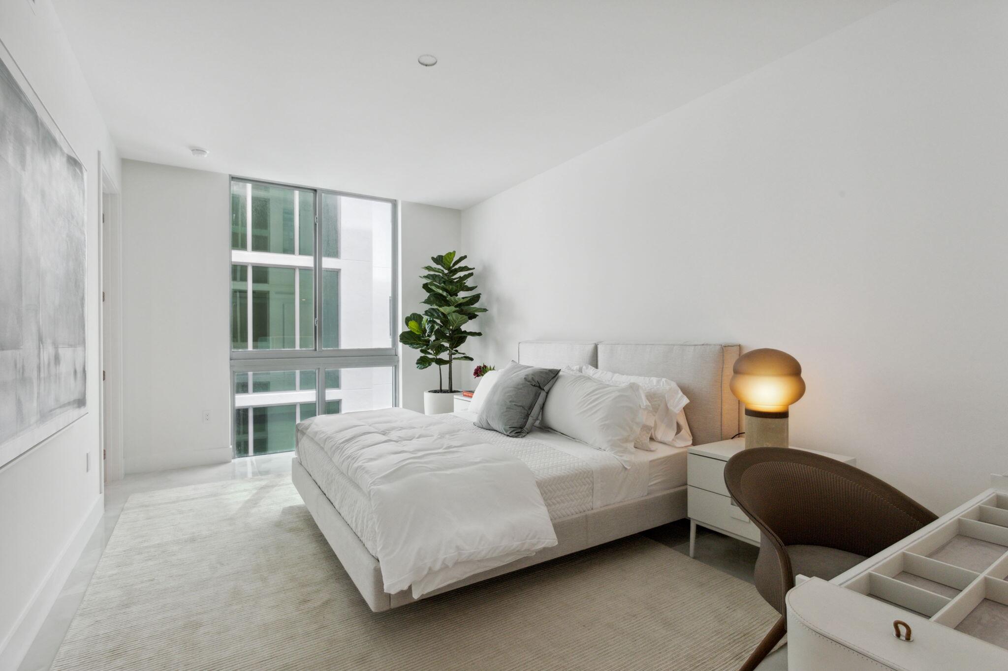 475 East Royal Palm Road, Unit 605 Boca Raton, FL 33432 - Photo 30 of 62 BEDROOM 3