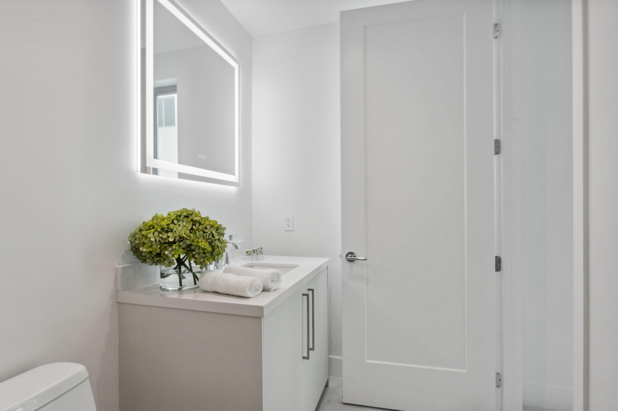 475 East Royal Palm Road, Unit 605 Boca Raton, FL 33432 - Photo 32 of 62 BATH